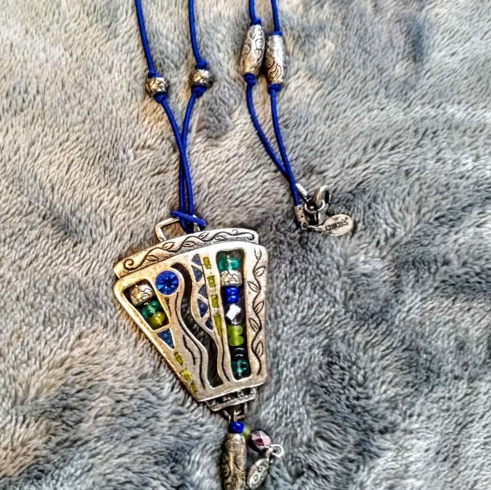 Chico's funky necklace